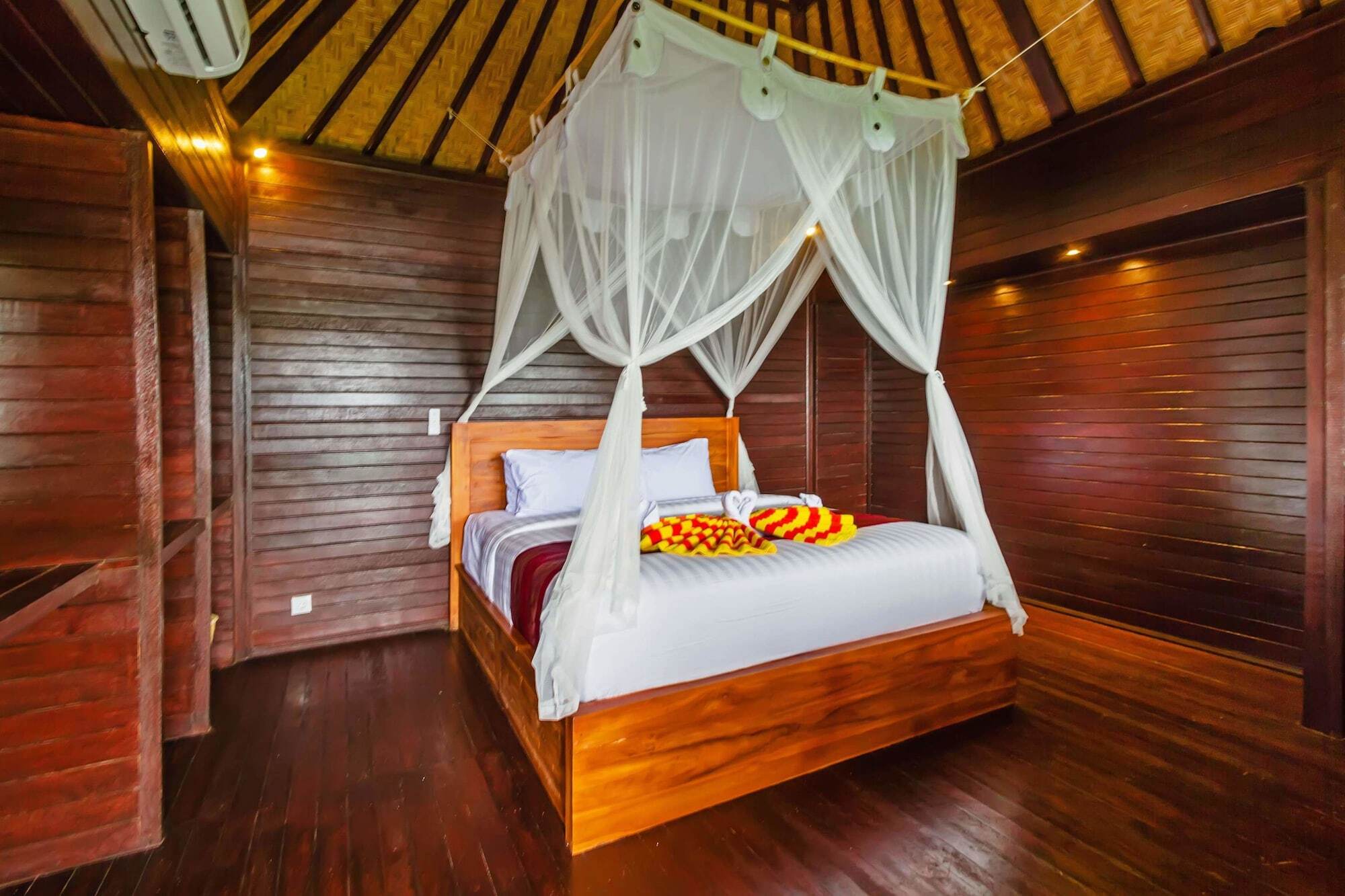 Ocean Hostel Ceningan Island Kültér fotó